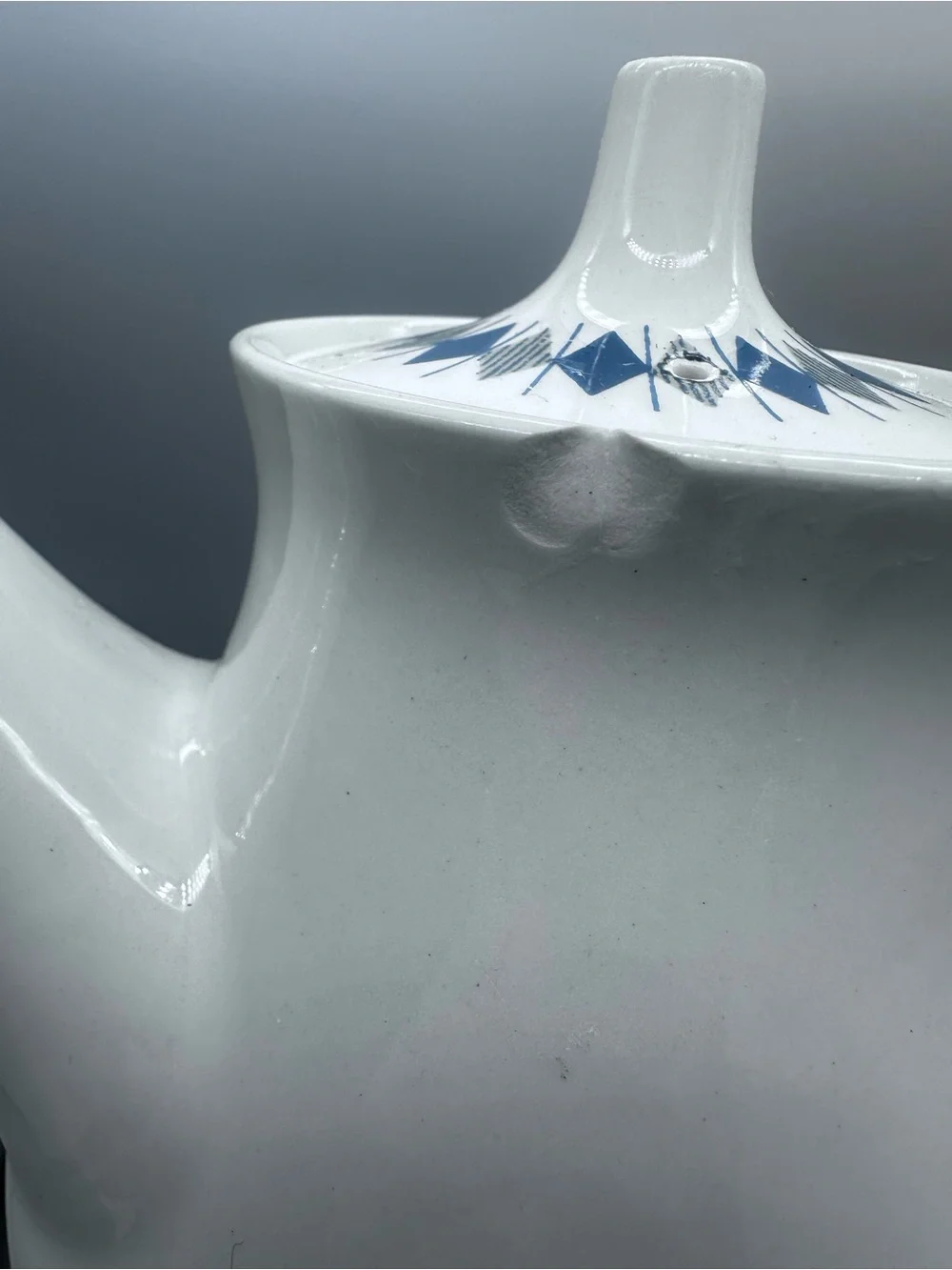 Thomas Germany White potcelain Teapot with Blue Diamond Motif